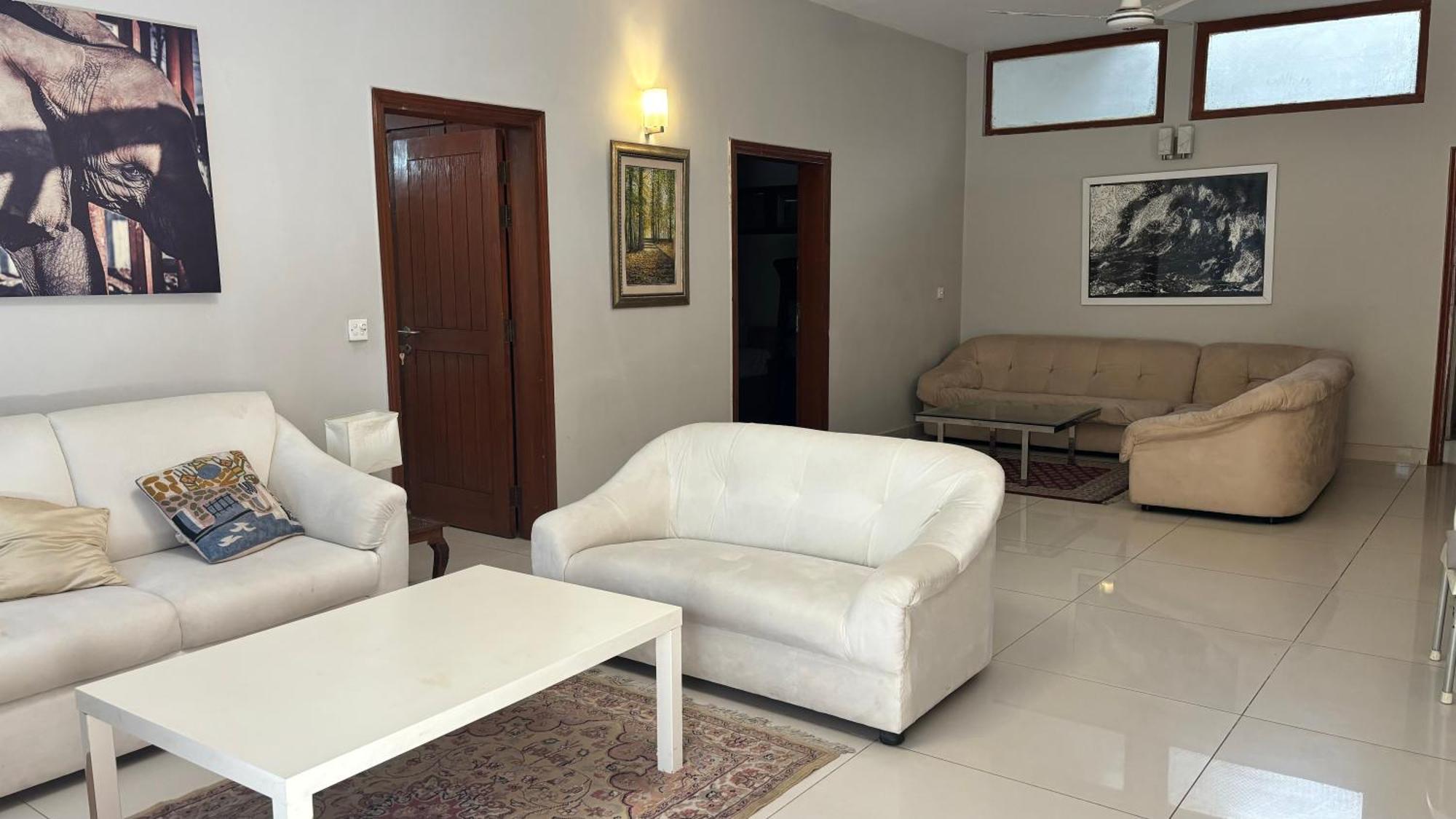 Exquisite 3 Bed Villa Karachi Bagian luar foto